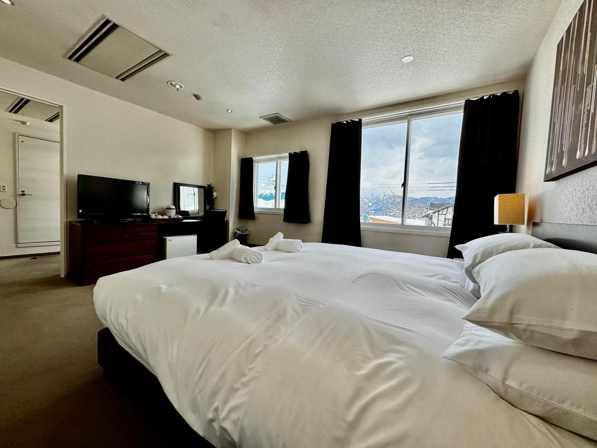 Hakuba Echo Hotel And Apartments Dış mekan fotoğraf